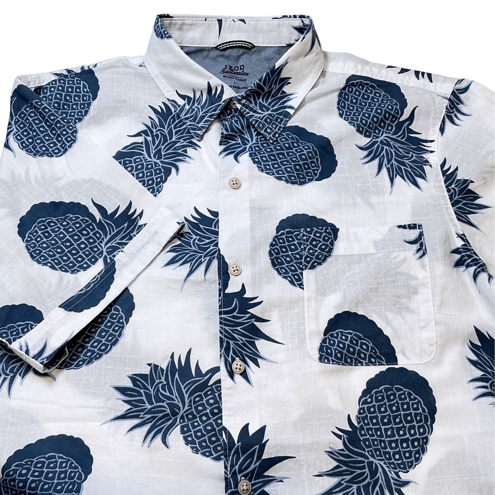 IZOD Saltwater Relaxed Fit Pineapple Print Short Sleeve Button Up Shirt Men's L‎